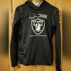 Las Vegas Raiders Women's hoodie.
